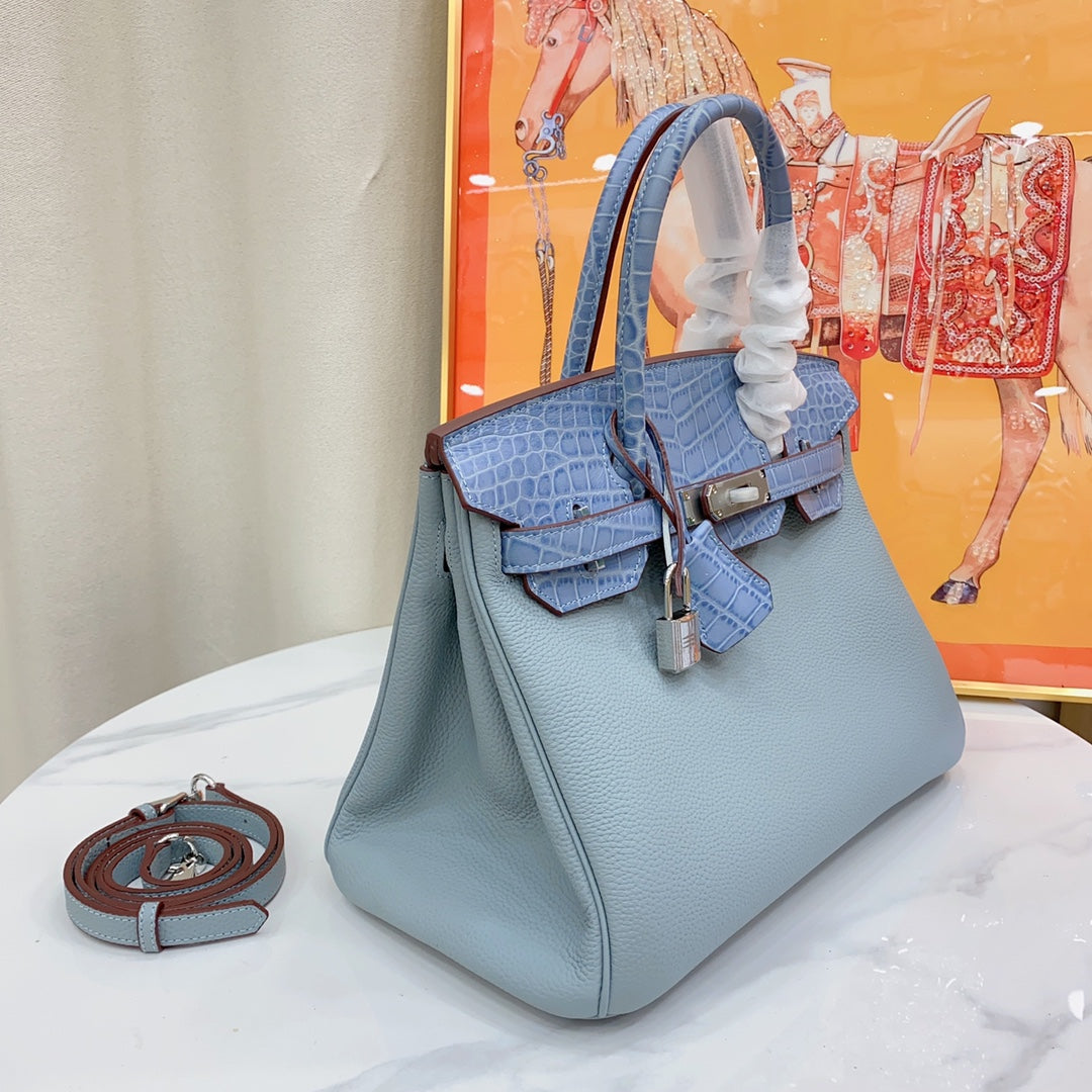 Chic & Stylish Bags