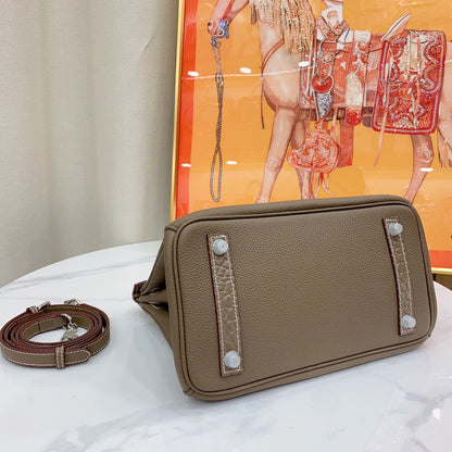 Chic & Stylish Bags