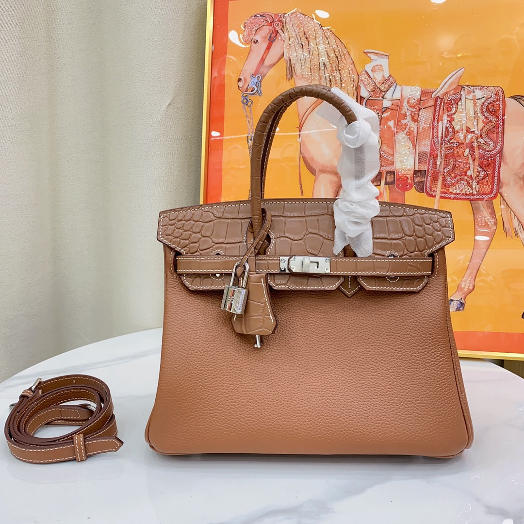 Chic & Stylish Bags
