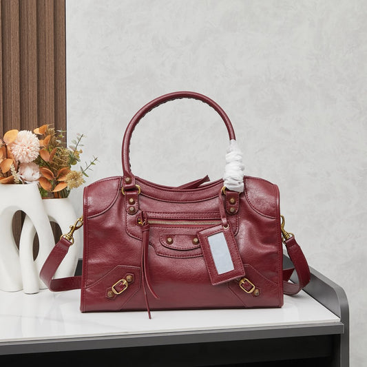 Chic & Stylish Bags