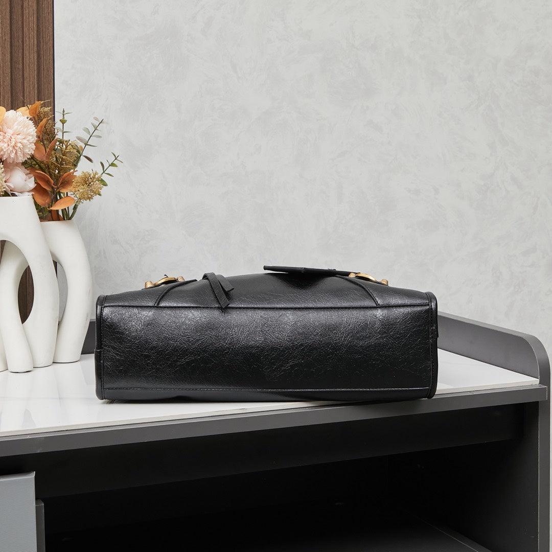 Chic & Stylish Bags