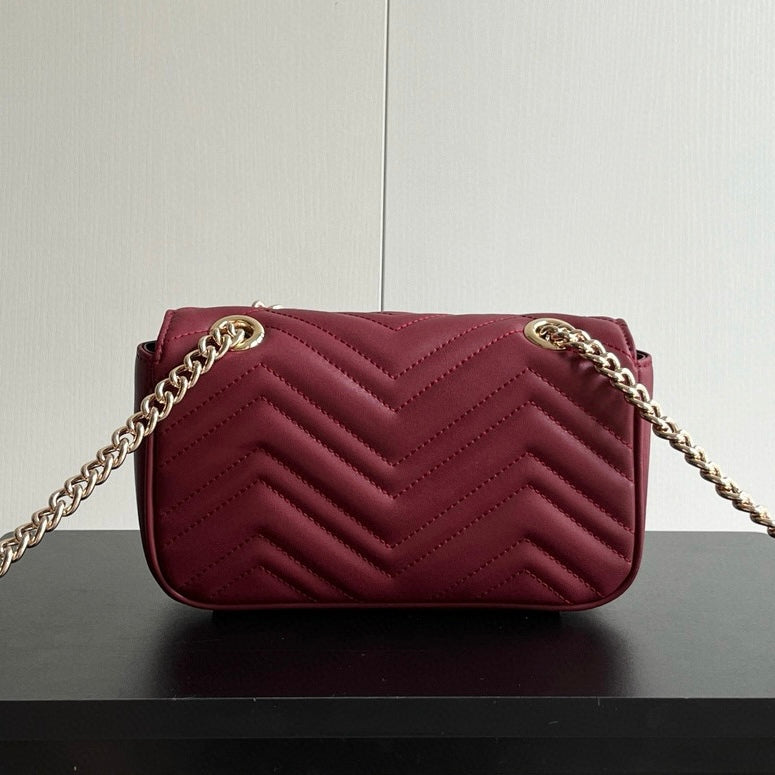 Chic & Stylish Bags