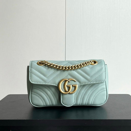 Chic & Stylish Bags