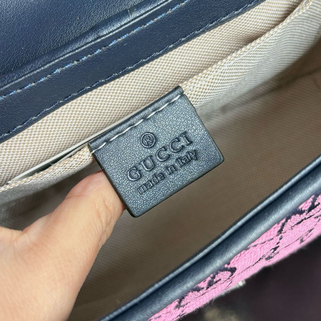 Chic & Stylish Bags