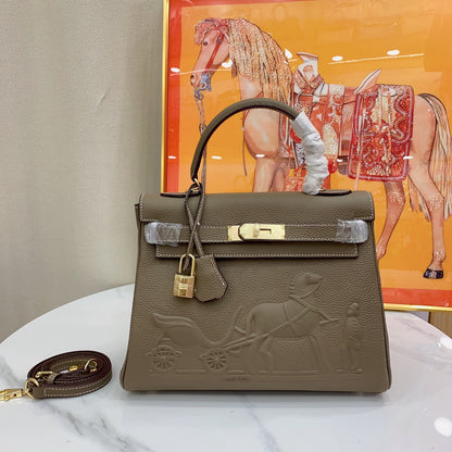 Chic & Stylish Bags