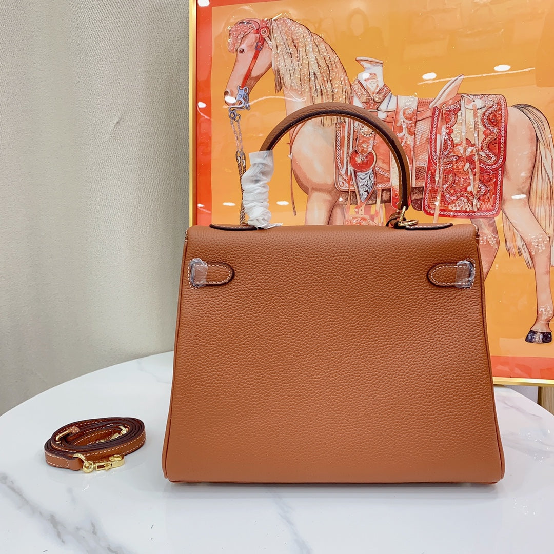 Chic & Stylish Bags