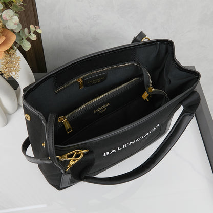 Chic & Stylish Bags