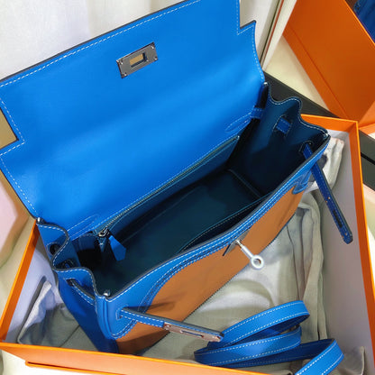 Chic & Stylish Bags