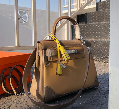 Chic & Stylish Bags