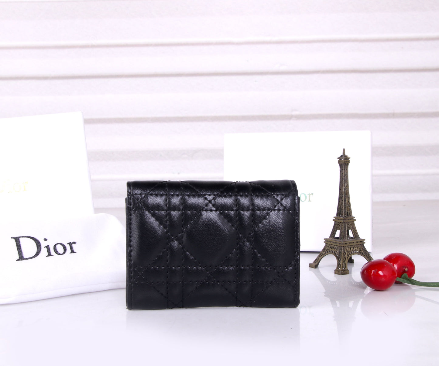 Chic & Stylish Bags