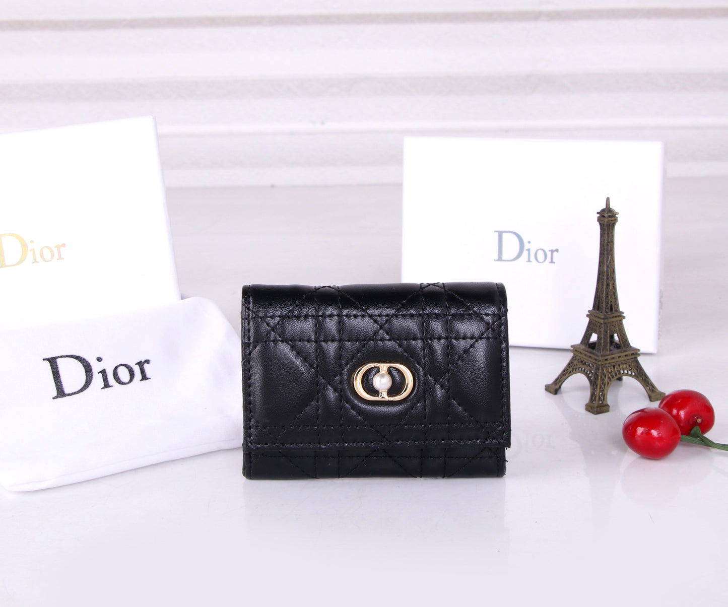 Chic & Stylish Bags