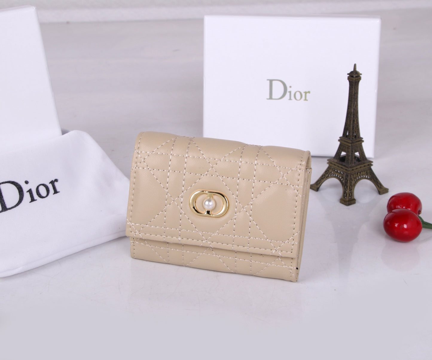 Chic & Stylish Bags