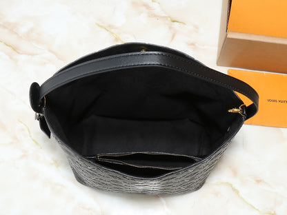 Chic & Stylish Bags