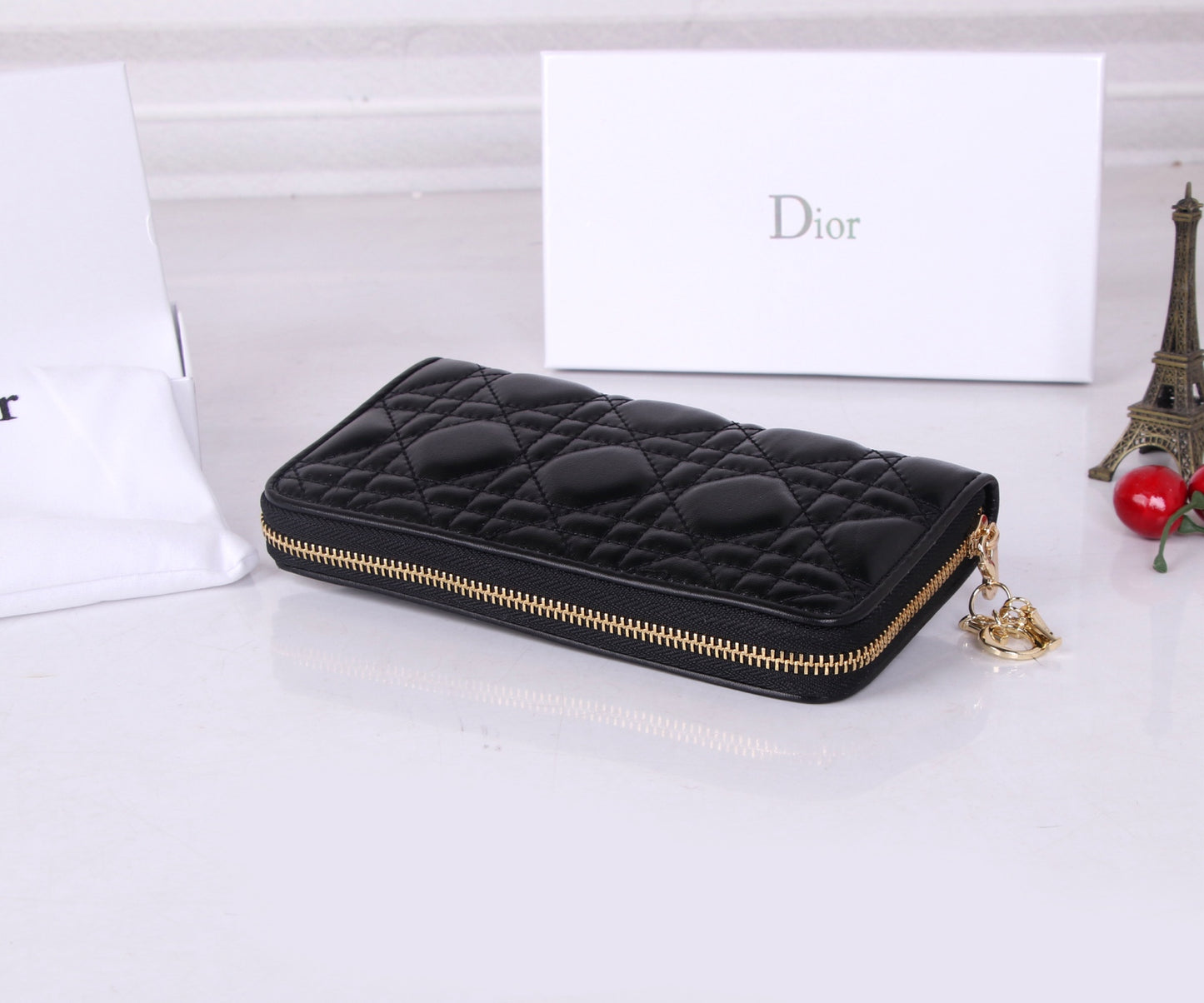 Chic & Stylish Bags