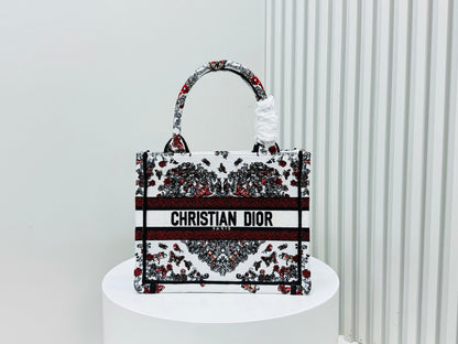 Chic & Stylish Bags