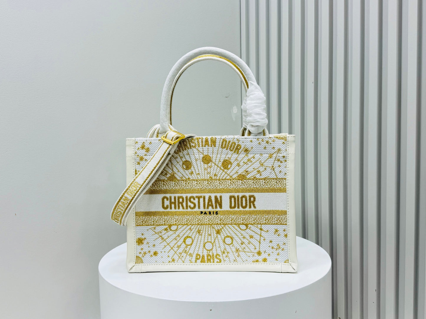 Chic & Stylish Bags