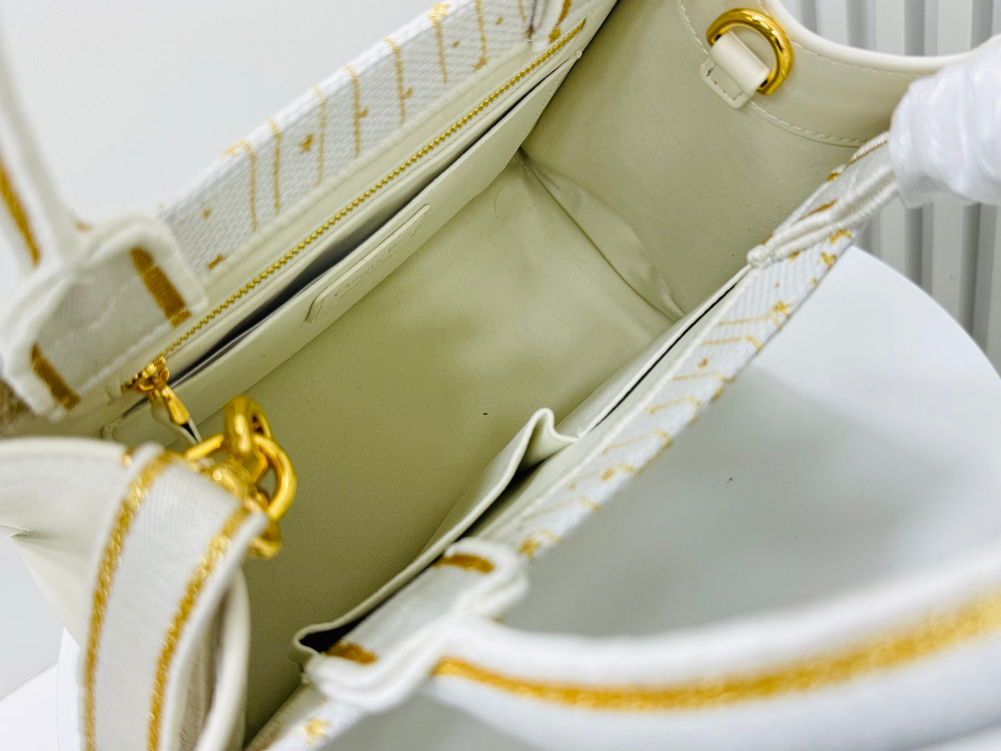 Chic & Stylish Bags