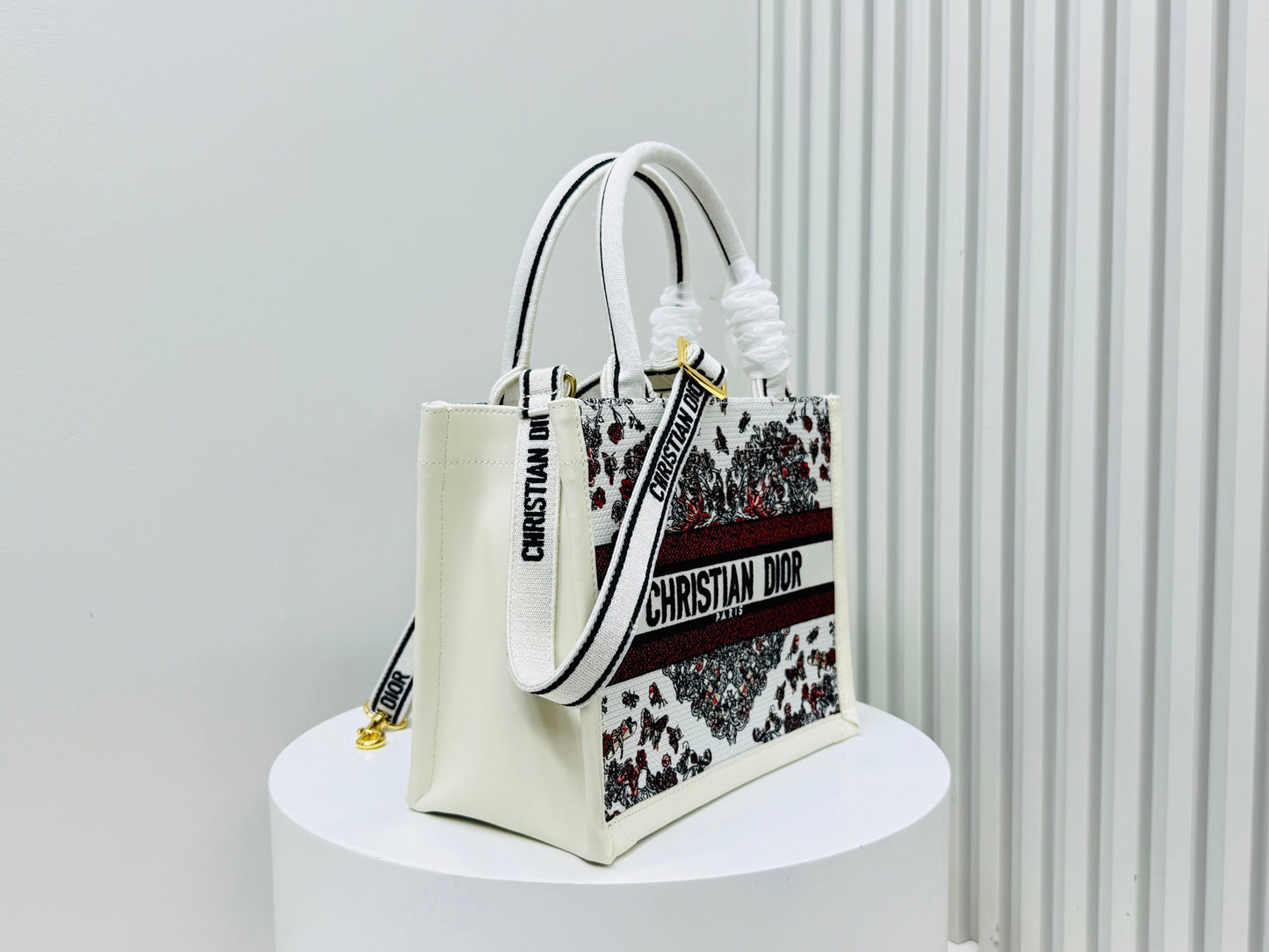 Chic & Stylish Bags