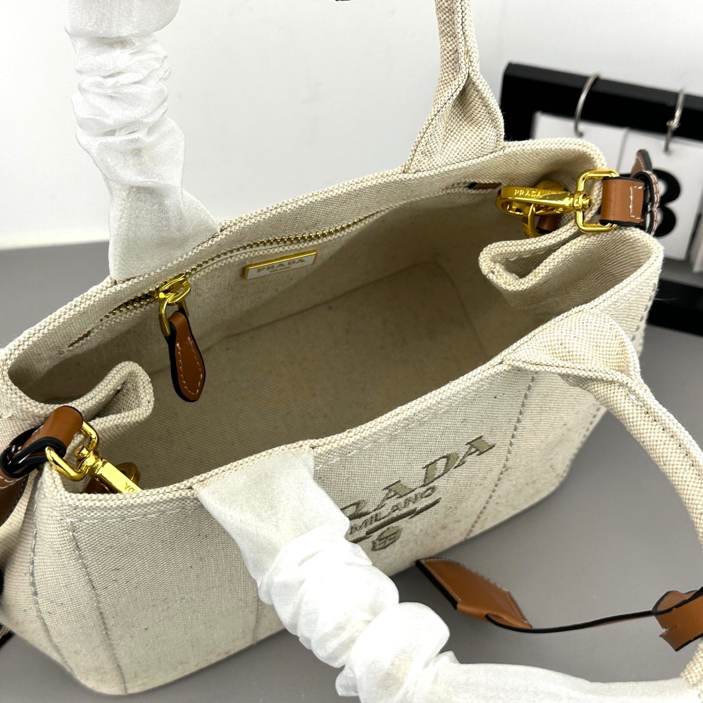Chic & Stylish Bags