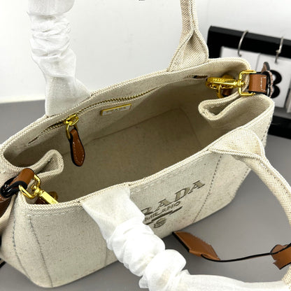 Chic & Stylish Bags