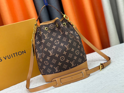 Chic & Stylish Bags