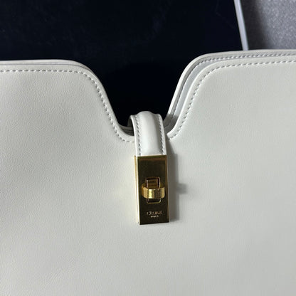 Chic & Stylish Bags