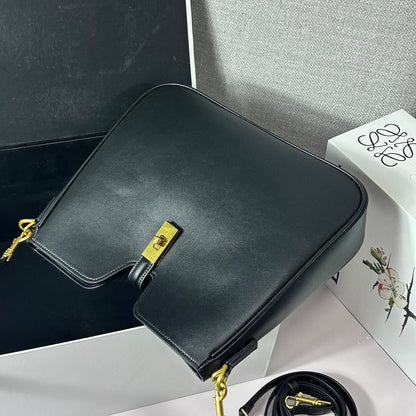 Chic & Stylish Bags