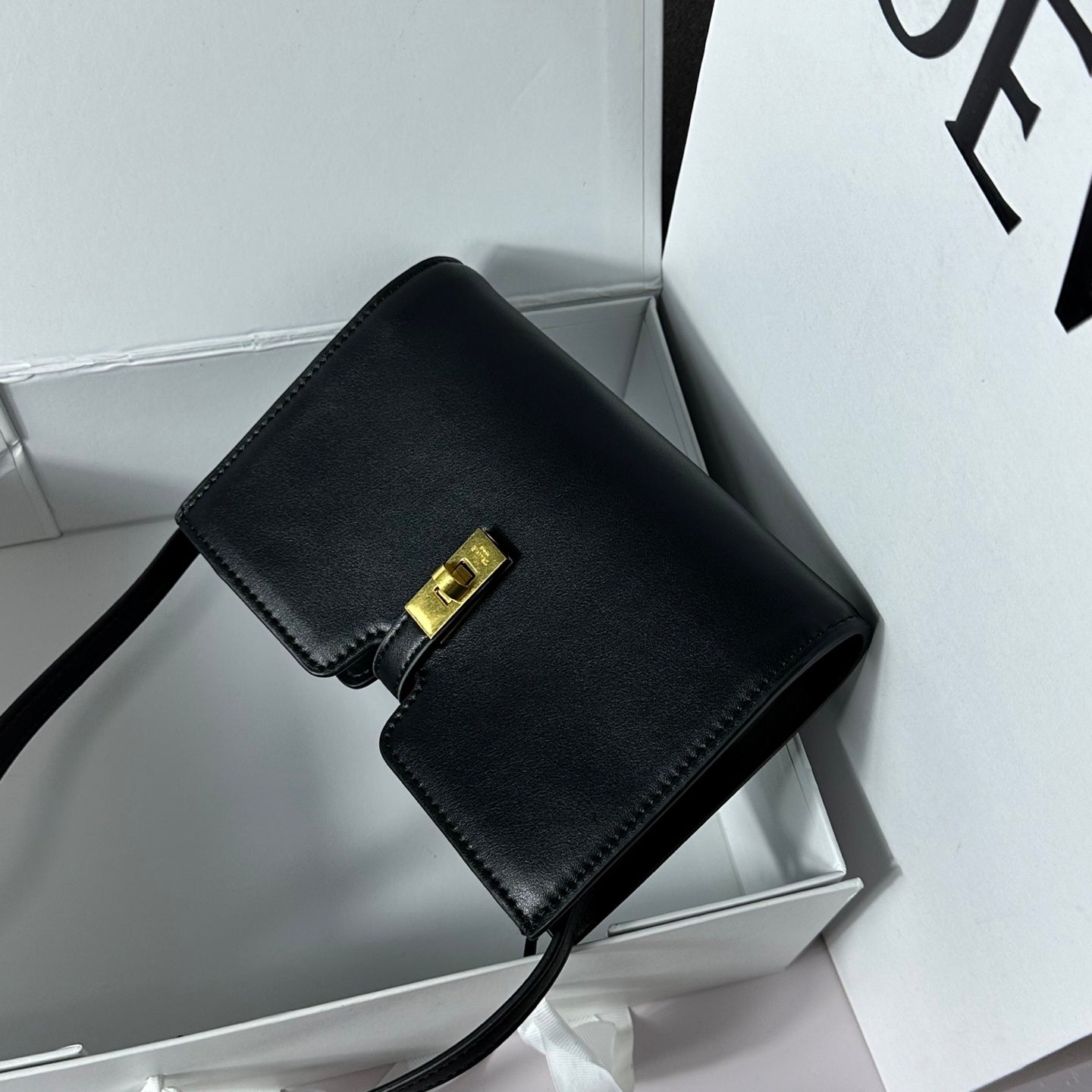 Chic & Stylish Bags