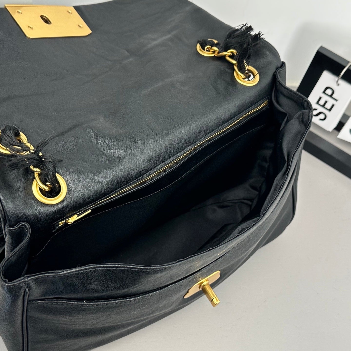 Chic & Stylish Bags