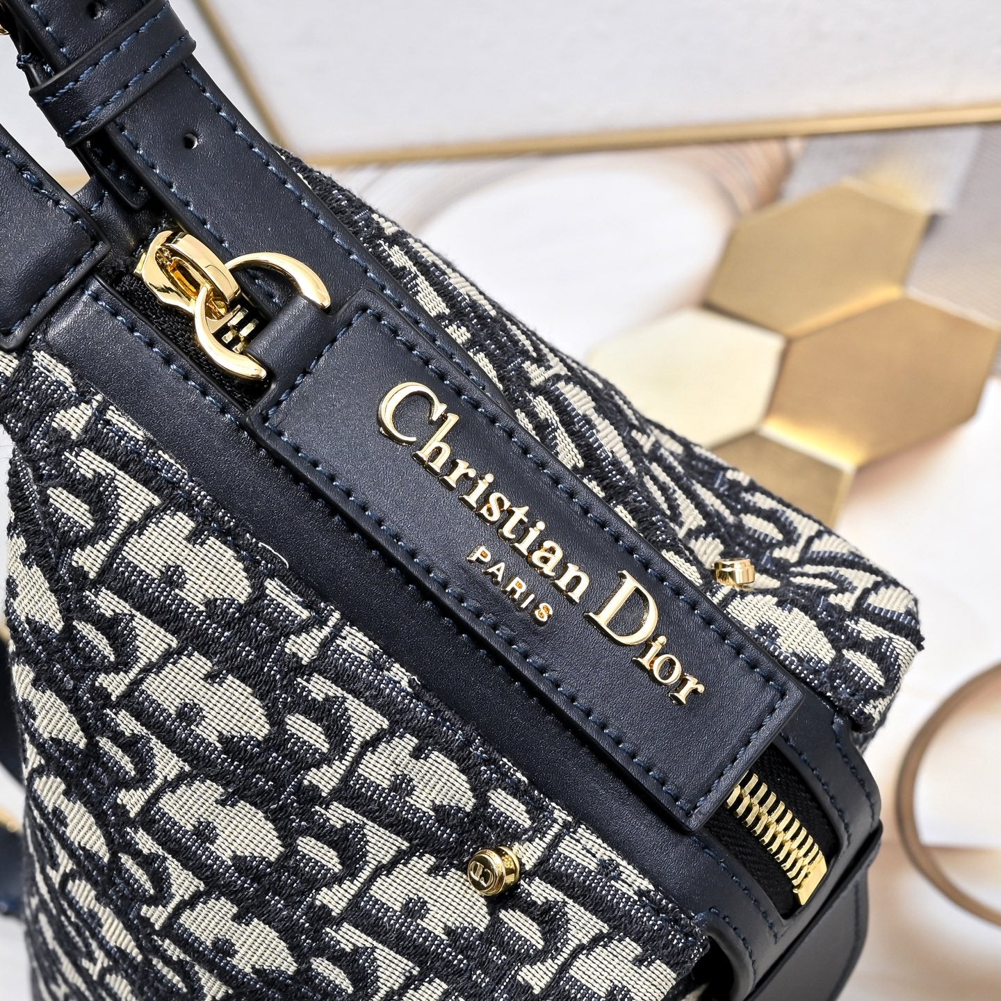 Chic & Stylish Bags