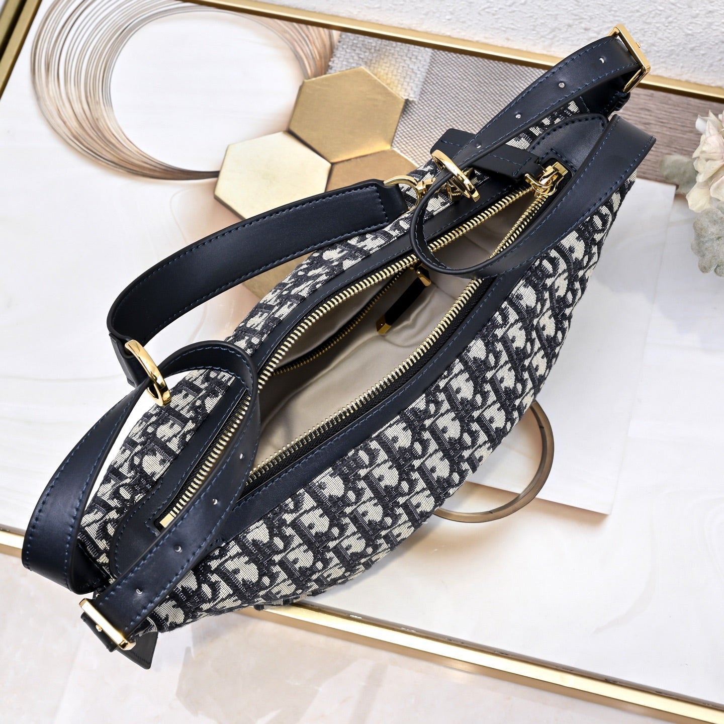 Chic & Stylish Bags