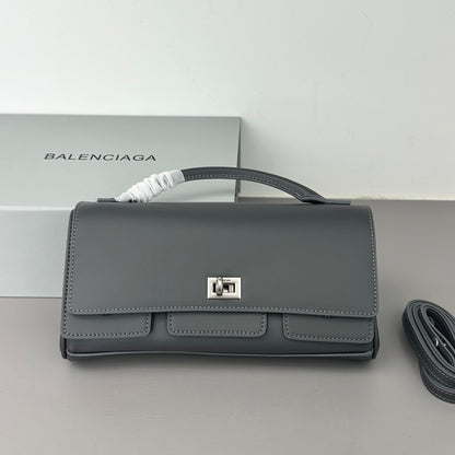 Chic & Stylish Bags