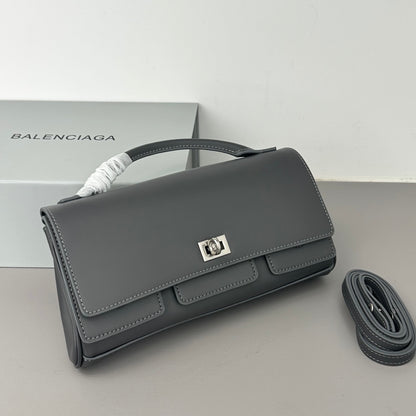 Chic & Stylish Bags