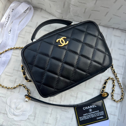 Chic & Stylish Bags