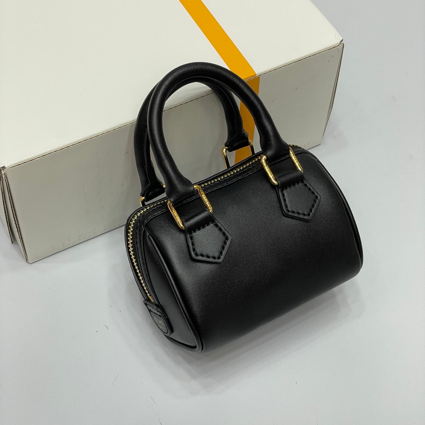 Chic & Stylish Bags