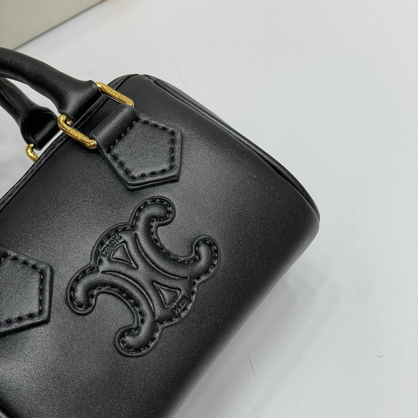 Chic & Stylish Bags