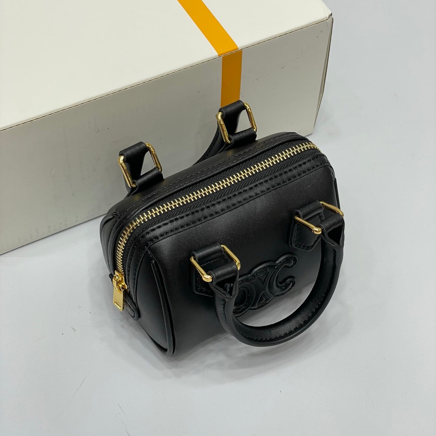 Chic & Stylish Bags