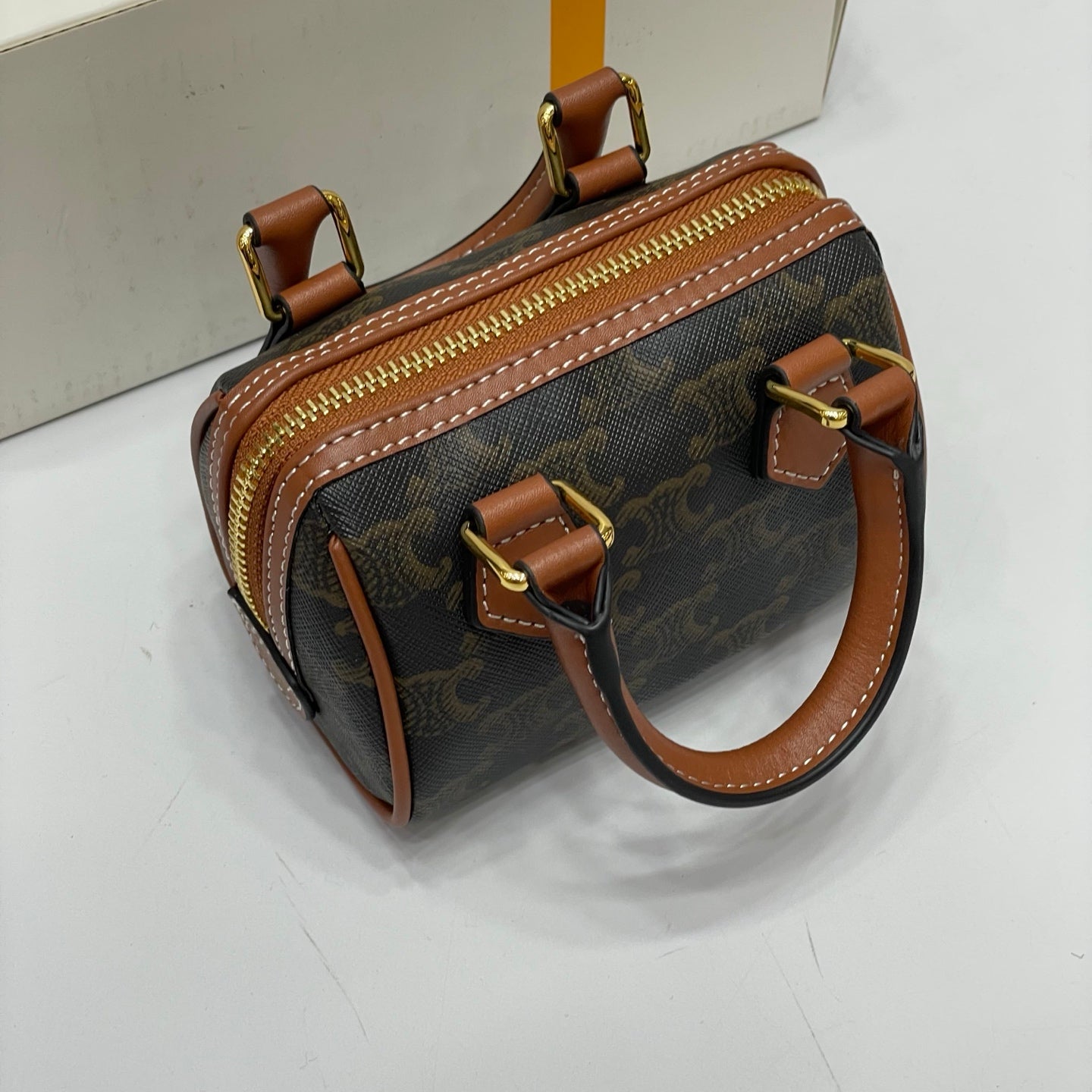 Chic & Stylish Bags