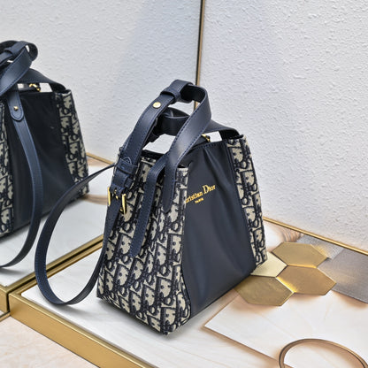 Chic & Stylish Bags