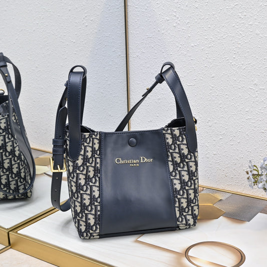 Chic & Stylish Bags