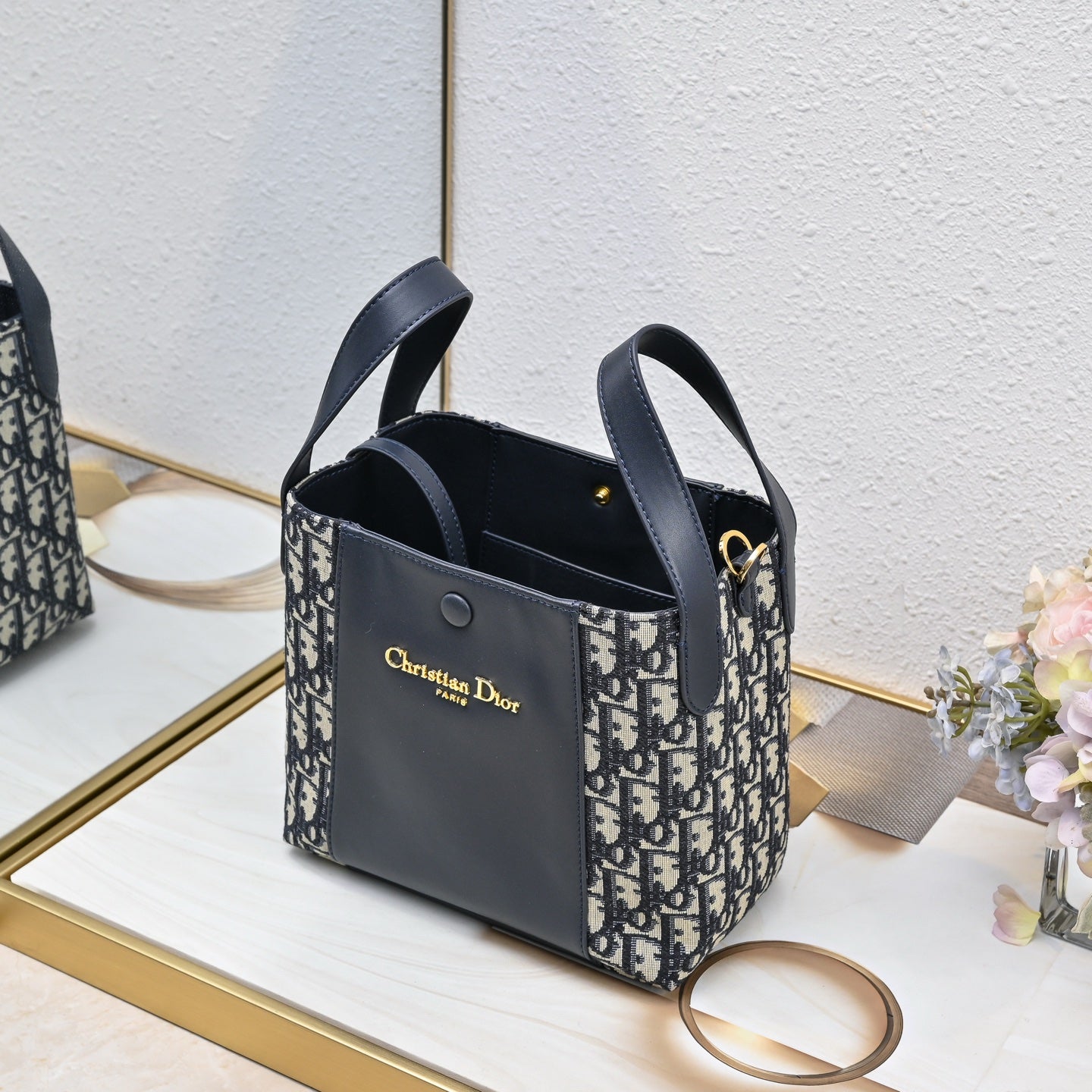 Chic & Stylish Bags