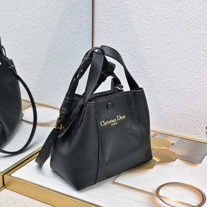 Chic & Stylish Bags