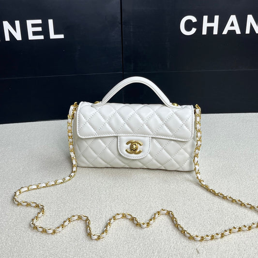 Chic & Stylish Bags