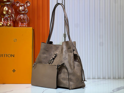 Chic & Stylish Bags
