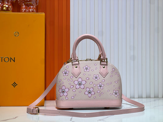 Chic & Stylish Bags