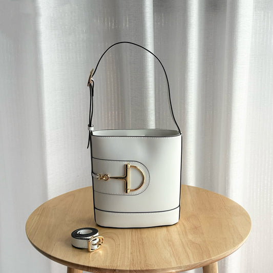 Chic & Stylish Bags