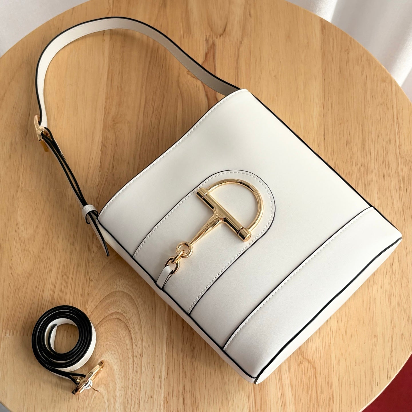 Chic & Stylish Bags