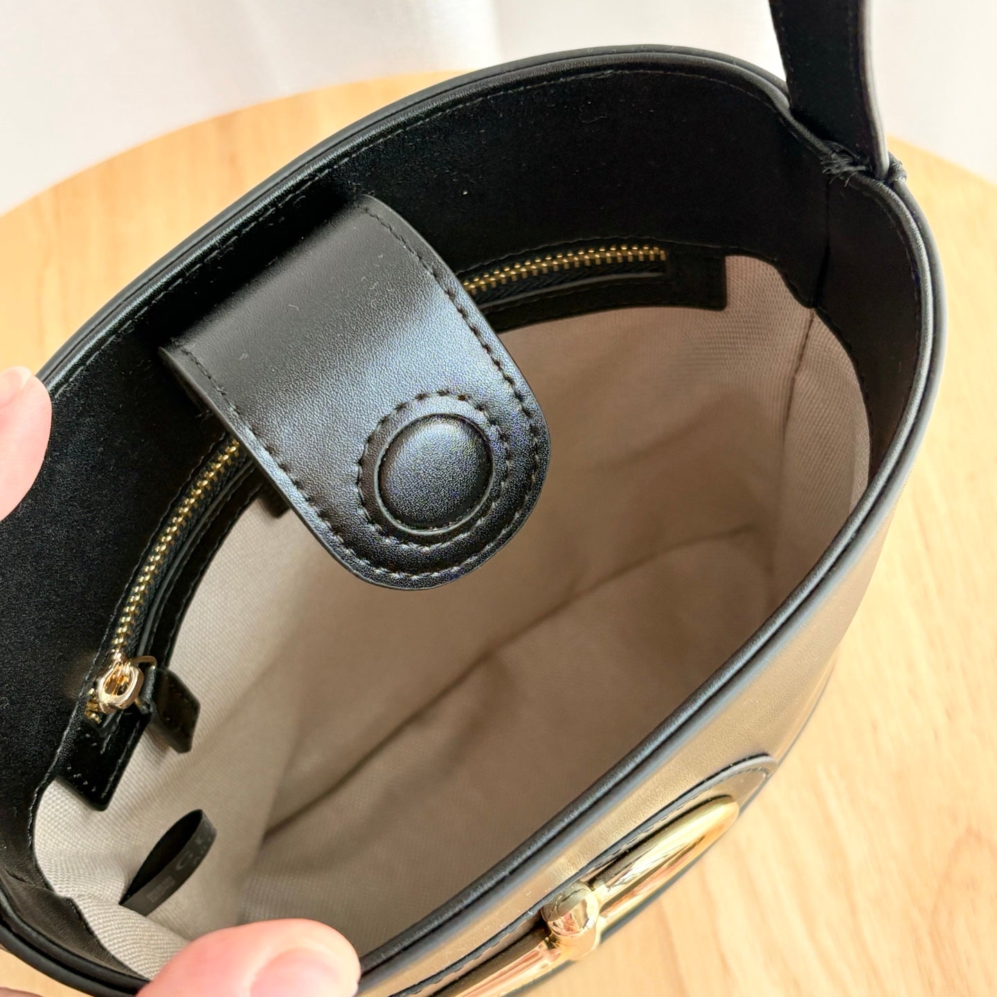 Chic & Stylish Bags