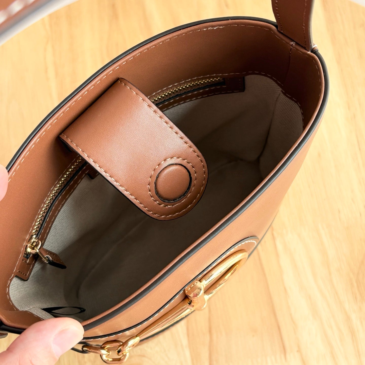 Chic & Stylish Bags