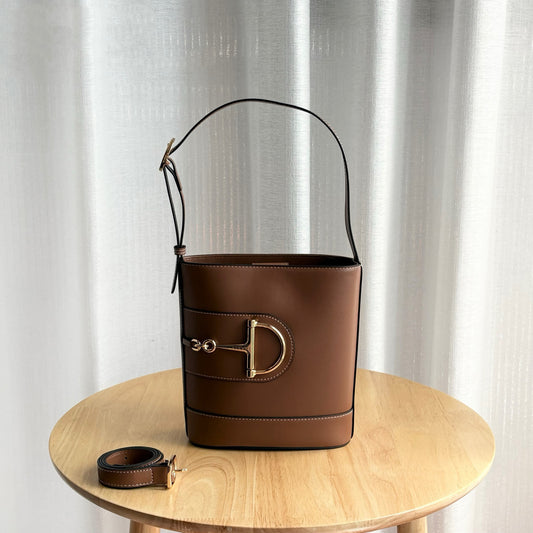Chic & Stylish Bags